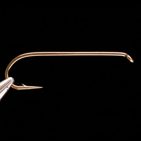 Daiichi X220 4X-Long Streamer Hook with XPoint