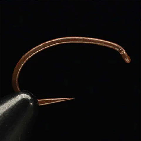 Daiichi 1925 Heavy Barbless Scud Hook - Matte Brown